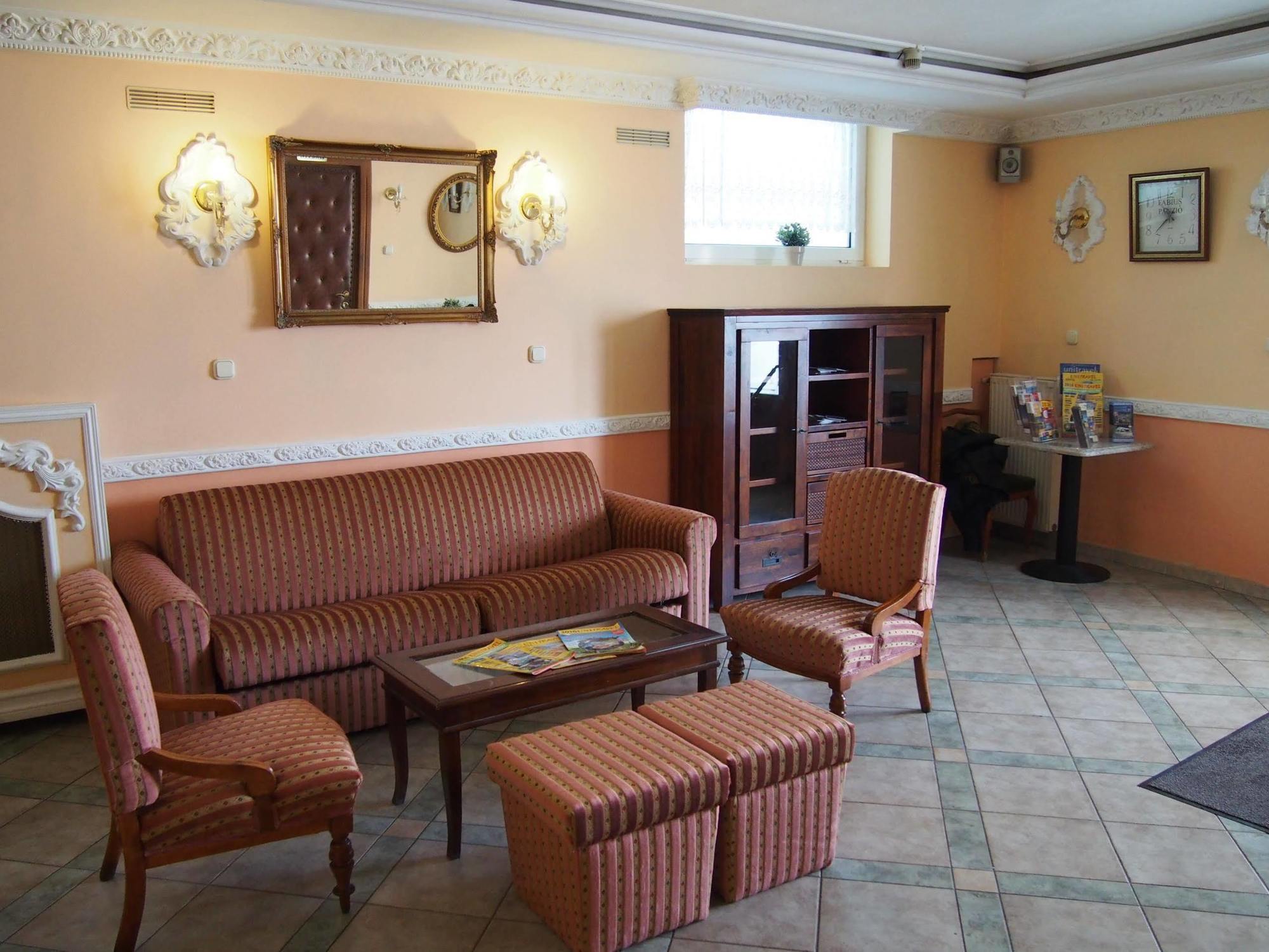 Hotel Casa Latina Boedapest Buitenkant foto